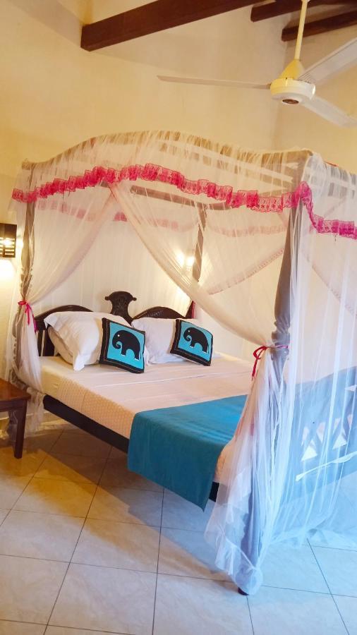 Singithi Villa Unawatuna Bagian luar foto