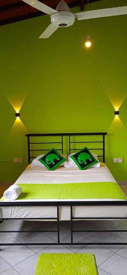 Singithi Villa Unawatuna Bagian luar foto