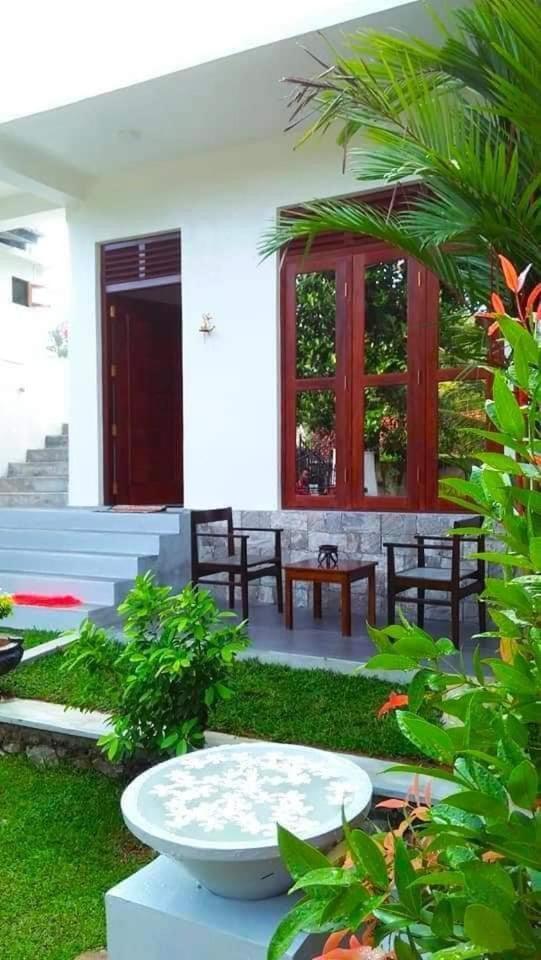 Singithi Villa Unawatuna Bagian luar foto