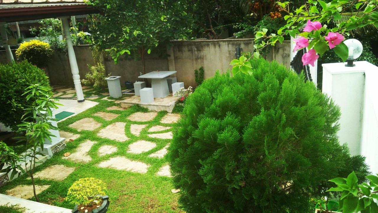 Singithi Villa Unawatuna Bagian luar foto